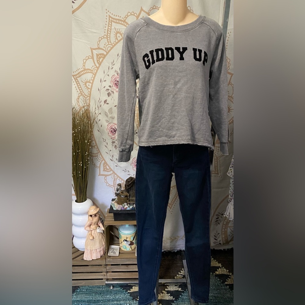 Equine & Design XS Giddy Up Sweatshirt